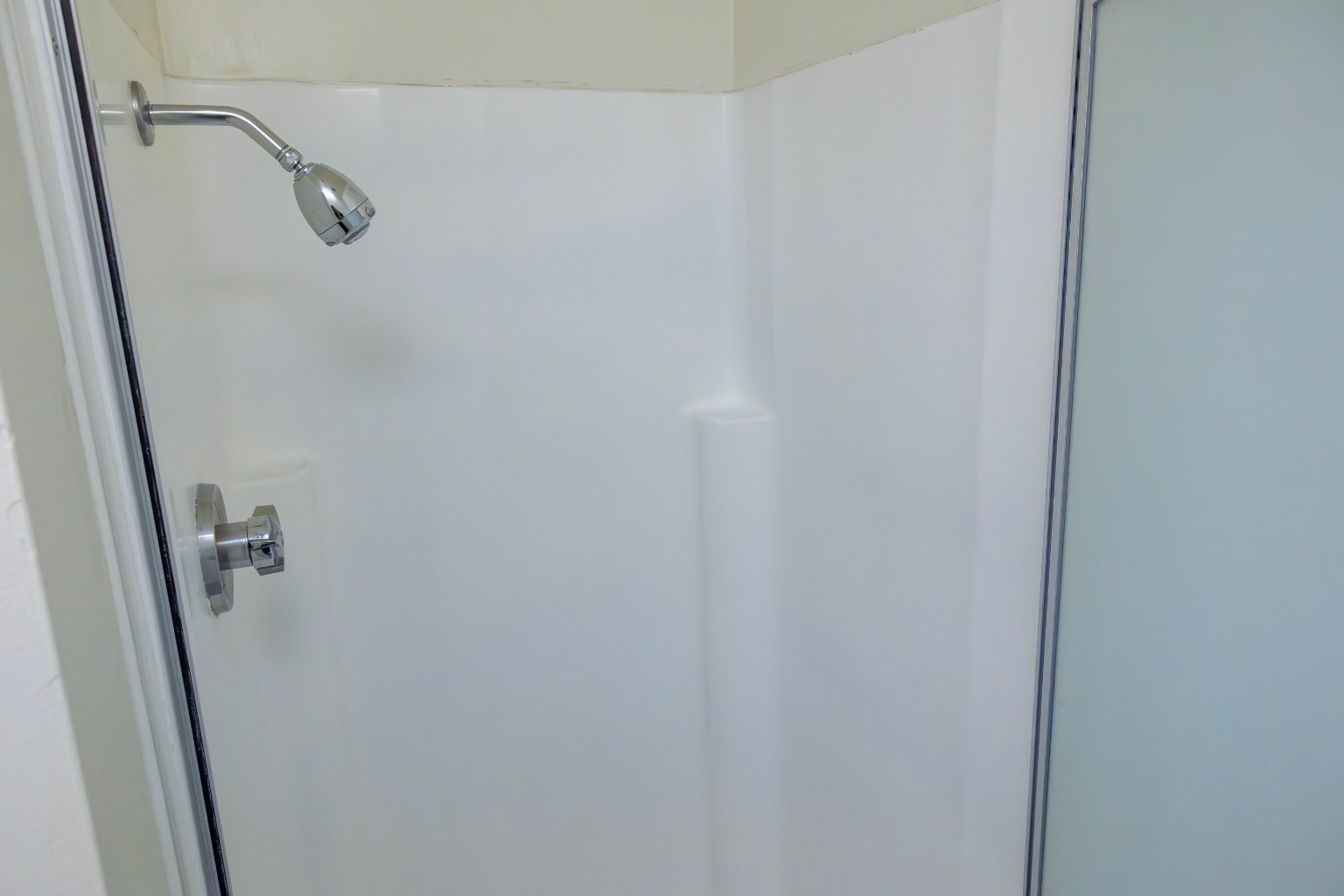 a shower head and a shower head