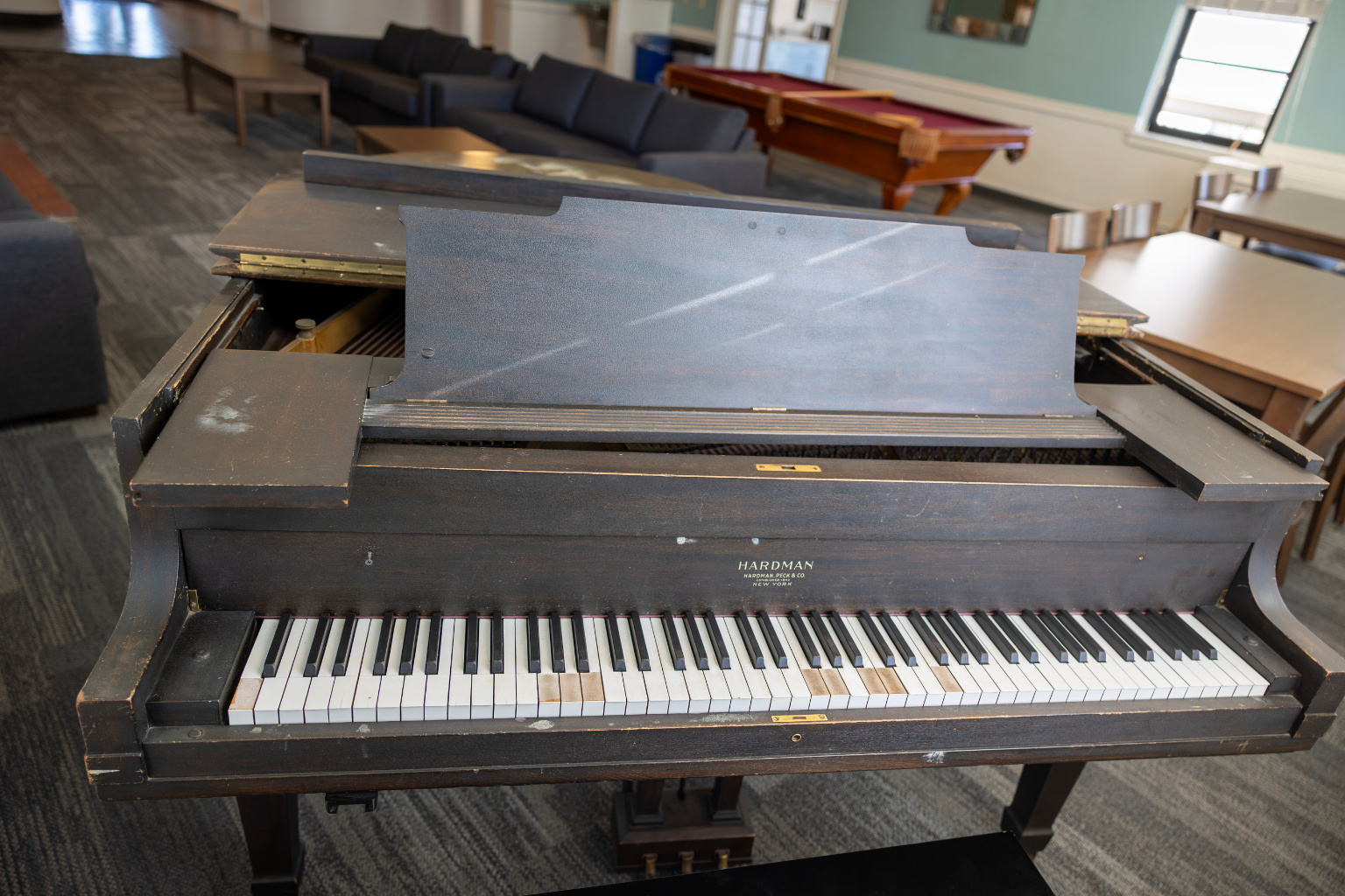 778A0826-Enhanced-NR