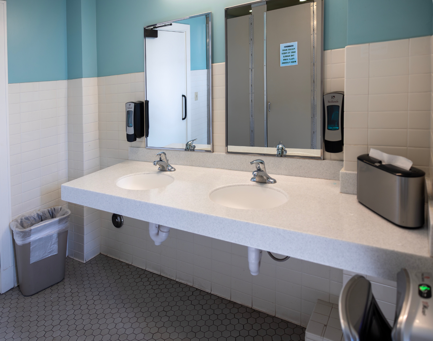 778A0835-Enhanced-NR