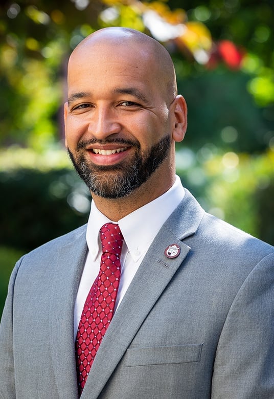 justin-rose-headshot-bio