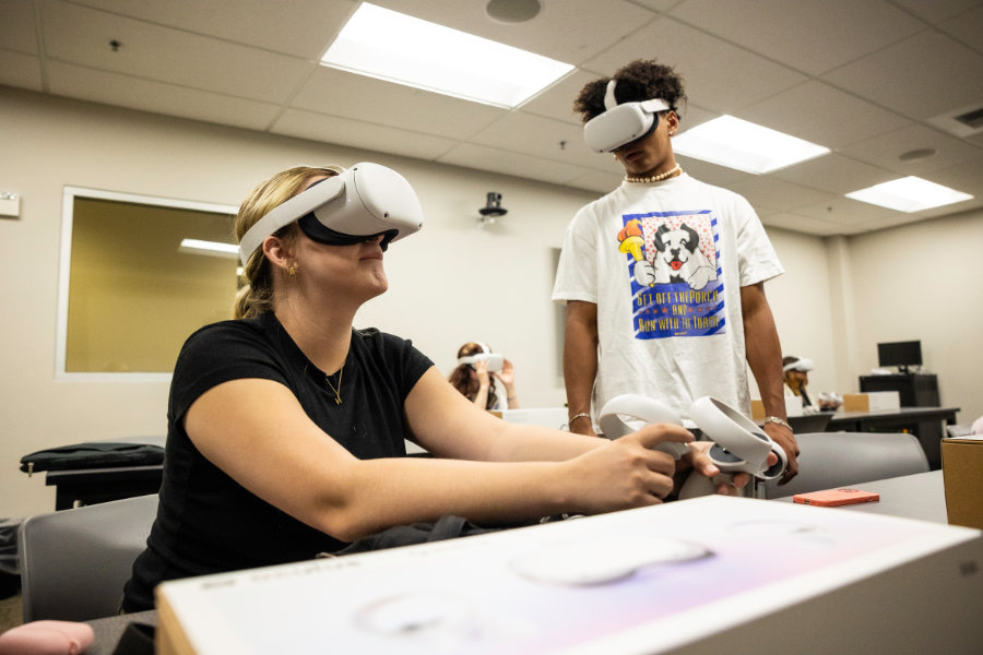 20230918 Oculus_student fp 0295