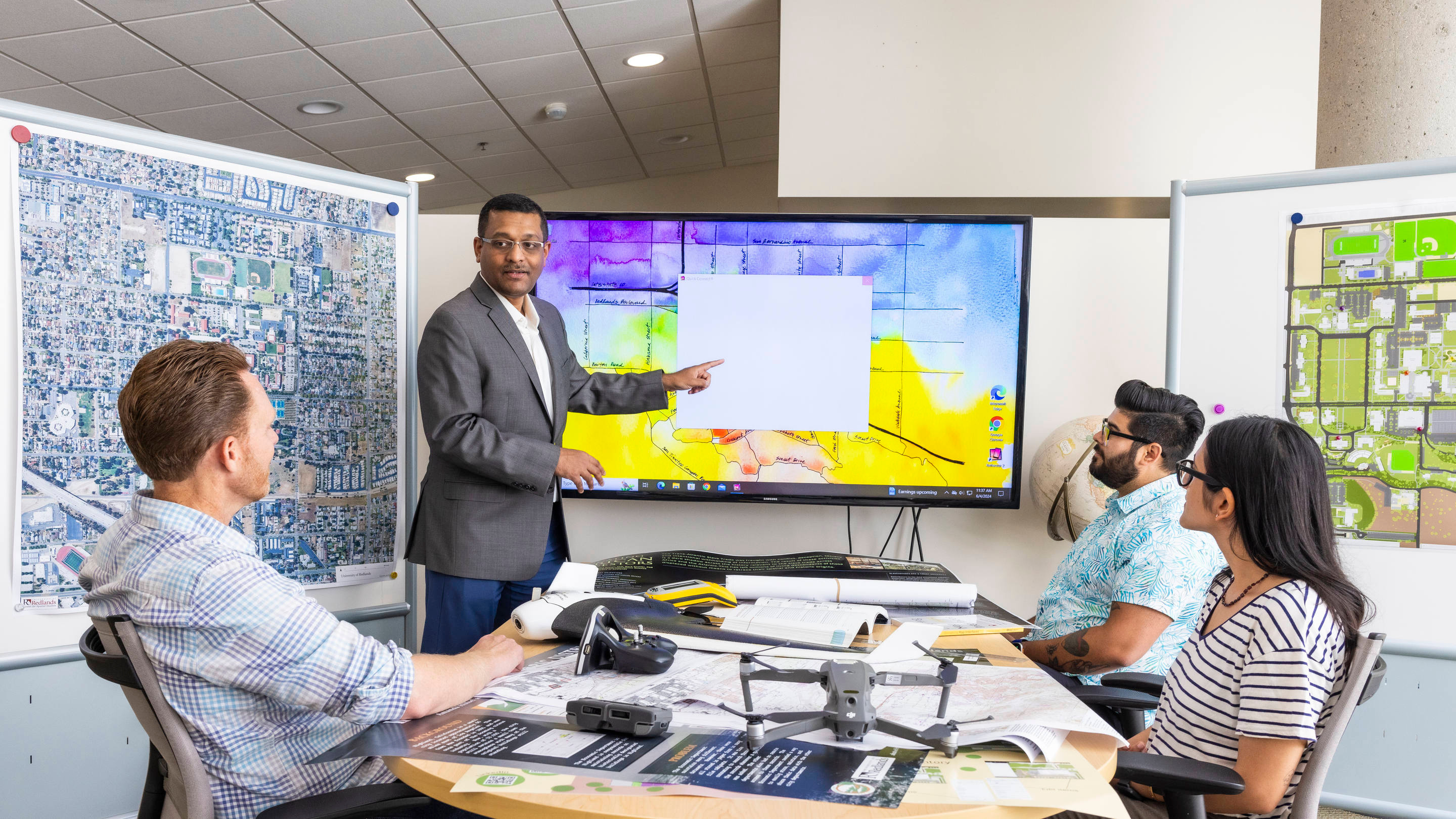 GIS-research-2880x1620