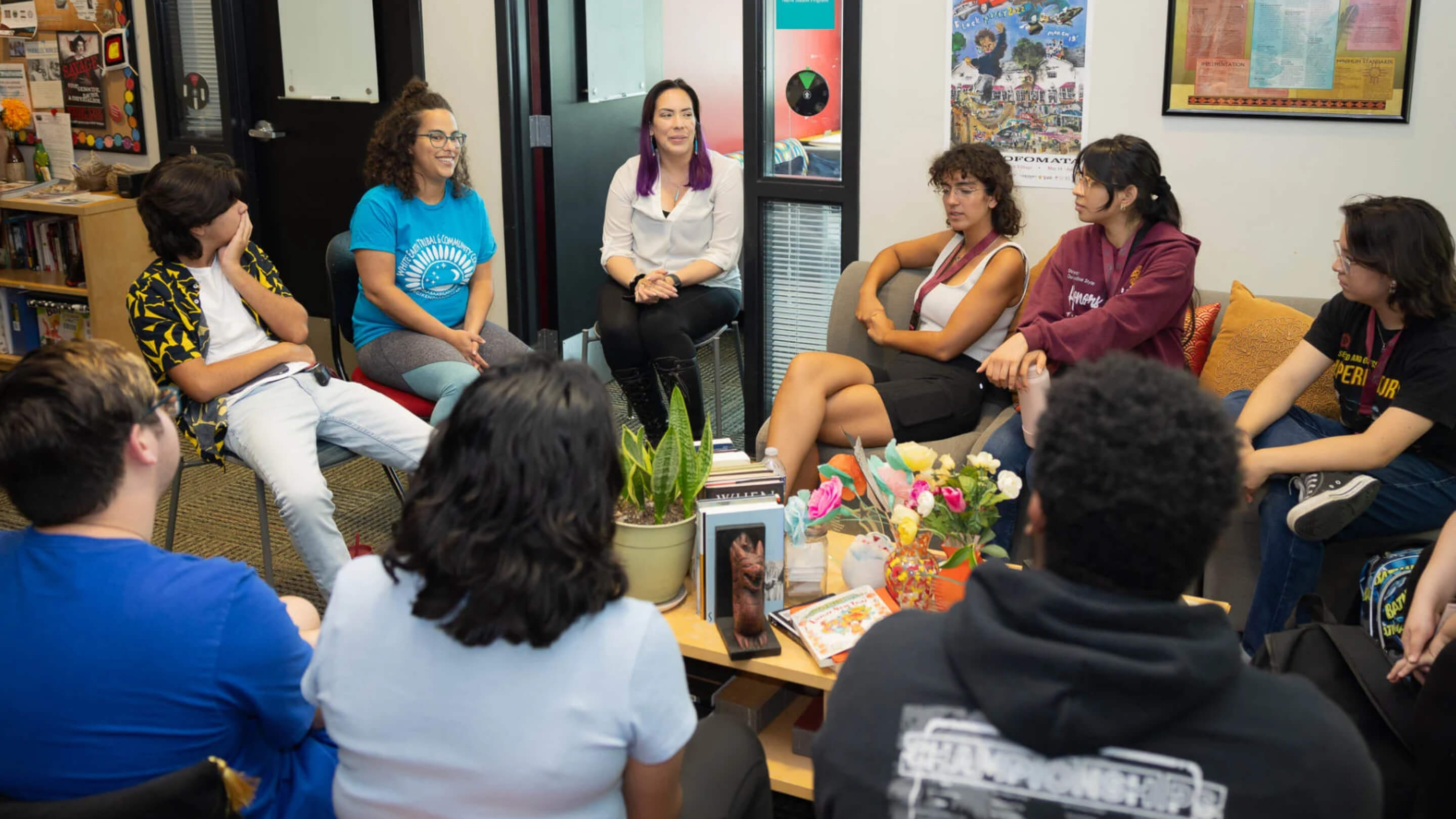Students-Together-group-photo-masthead-2880x1620