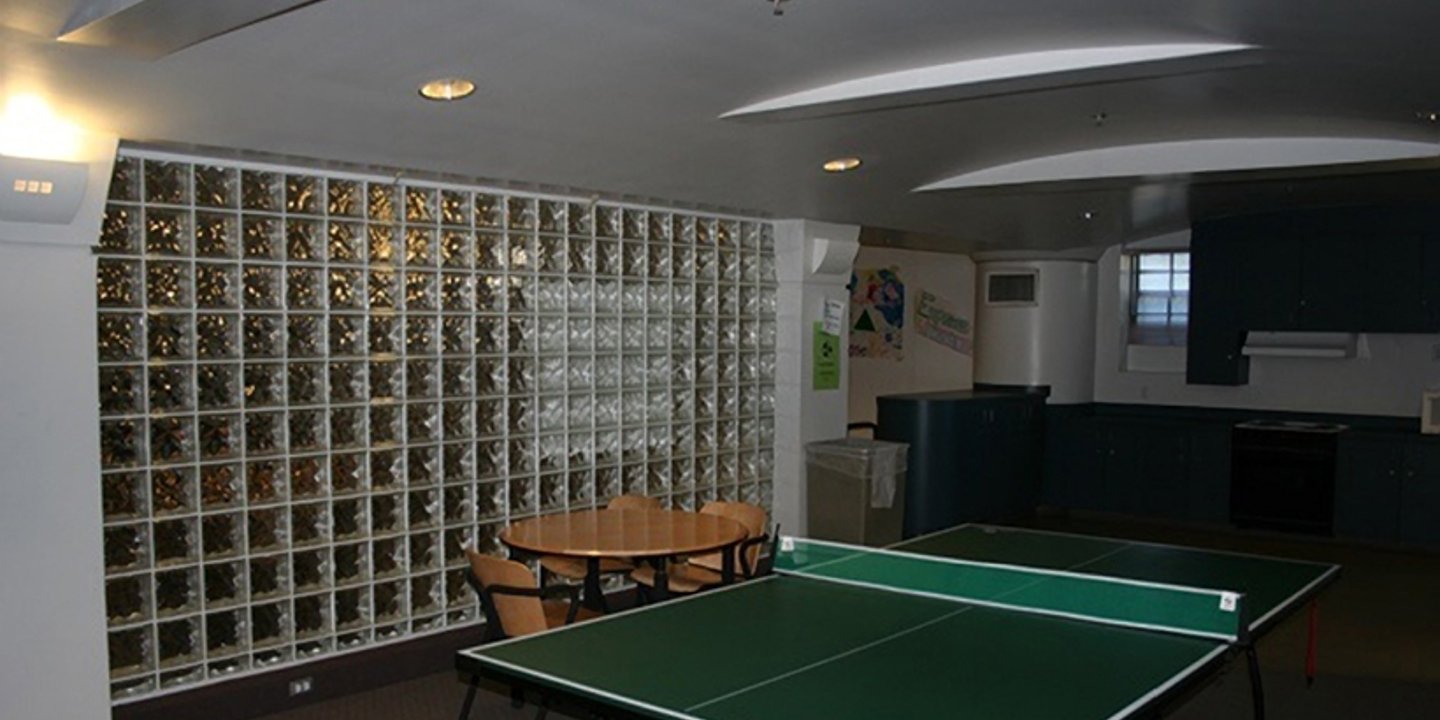 Melrose Ping Pong 2 820x420