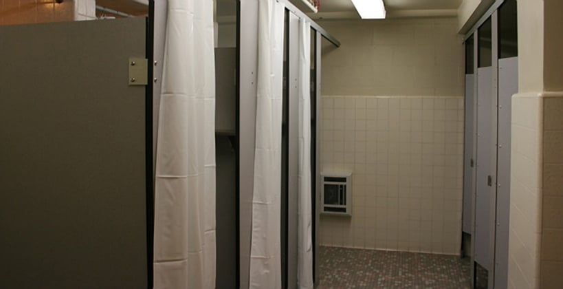 Holt Bathroom 1 820x420