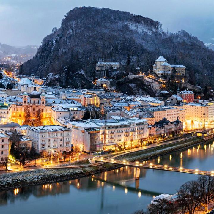 Aerial image of the UofR Salzburg campus in Austria.