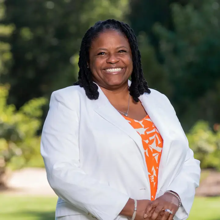 jennifer-madden-hero